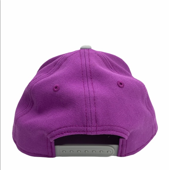 Nike True SnapBack Wool Cap Hat Purple Swoosh Logo 100% Wool Excellent Condition - Picture 3 of 8